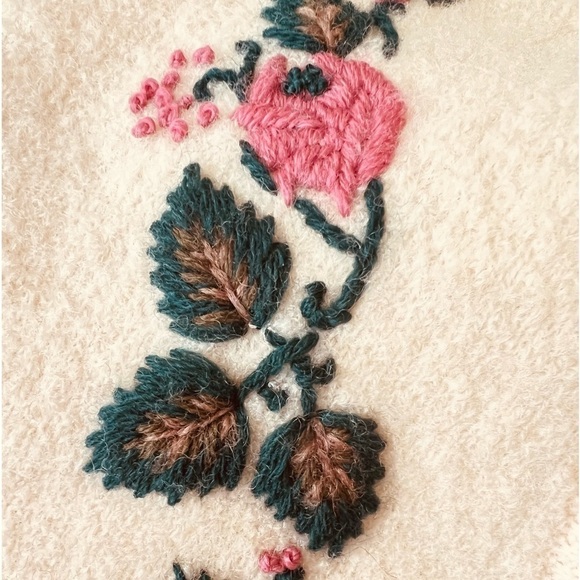 BRANDON Vintage Pure Virgin Wool Cropped Floral Embroidered Cardigan Size M - Picture 9 of 10